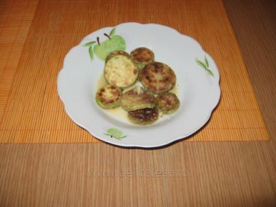 Dovlecei cu usturoi