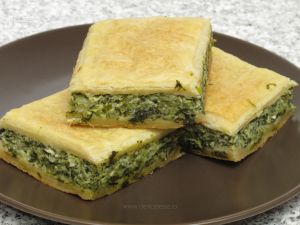 Spanakopita - plăcintă cu spanac si brânză feta